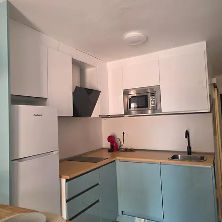 アパート Auramar