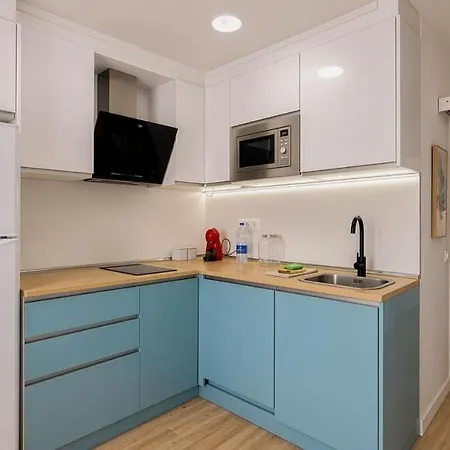 Auramar Apartment *